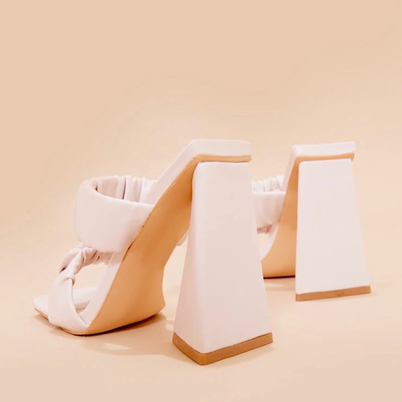 Heeled square toe mules - Picture 5 of 7